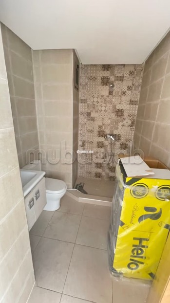 Vend appartement en Hassan Centre Ville. 1 Pièce. Avec ascenseur et terrasse - Vente Immobilier - Rabat - photo 8