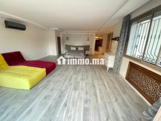 Somptueuse villa à vendre à Souissi. 5 belles chambres. Concierge et climatisation - Villa à vendre - Rabat