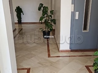 superbe-appartement-a-vendre-a-aviation-mabella-2-pieces-confortables-double-vitrage-et-chauffage-central