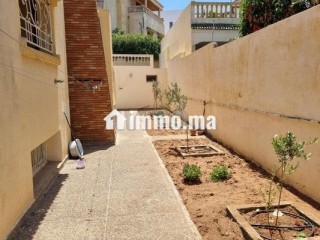 Villa de 560m à Vendre – Hay Al Montalak, Rabat - Villa à vendre - Rabat