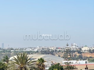 vente-dun-bel-appartement-a-bettana-surface-totale-120-m2-salon-traditionnel-antenne-parabolique-generale
