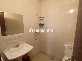 Appartement bien équipé à louer par nuit - Appartement Location Vacances - Agadir