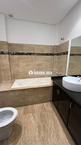 Appt Moderne 97m 2façade avec Terrasse - Location Immobilier - Casablanca - photo 7