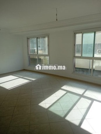 plateau-neuf-a-cote-bd-hassan2-75m2-big-0