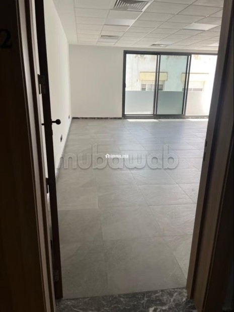 Plateau bureau à louer 54m2 Sidi Maârouf Parking - Location Immobilier - Casablanca - photo 2