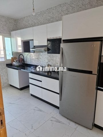 Bel appartement F4 vide à Val d'or - Location Immobilier - Temara - photo 1