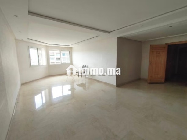appartement-neuf-vide-95m2-ferme-bretone-8500-dh-big-0