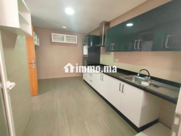 appartement-neuf-vide-95m2-ferme-bretone-8500-dh-big-10