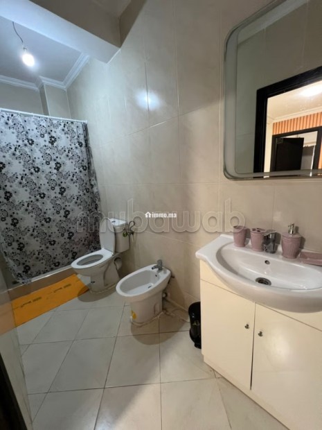 Bel appartement en location à Ahlane. Surface totale 80 m². Avec ascenseur - Location Immobilier - Tanger - photo 4