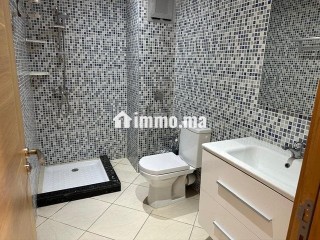 شقة للكراء سلا الجديدة قرب المسبح المغطى - Appartement à louer - Sale