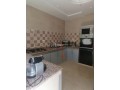 belle-villa-avec-piscine-en-pleine-nature-small-7