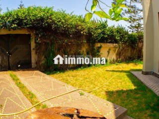 VILLA COIN 700 m² SUR BOULEVARD USAGE COMMERCIAL - Villa à louer - Kenitra