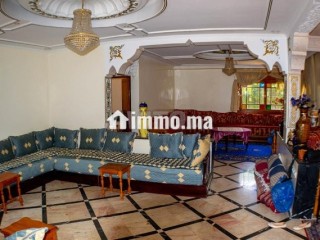 VILLA COIN 700 m² SUR BOULEVARD USAGE COMMERCIAL - Villa à louer - Kenitra