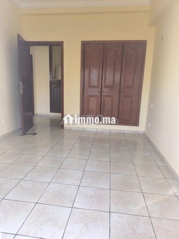 À louer Bel appart à Californie, résidence fermée - Location Immobilier - Casablanca - photo 7