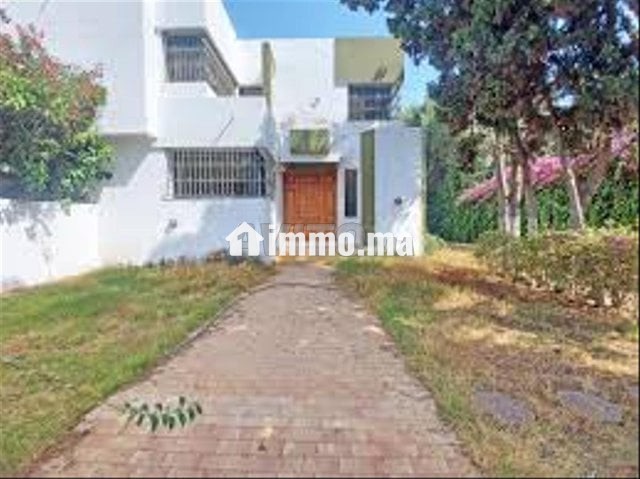 À LOUER VILLA USAGE PROFES 1400M À AIIN DIAB - Location Immobilier - Casablanca - photo 1