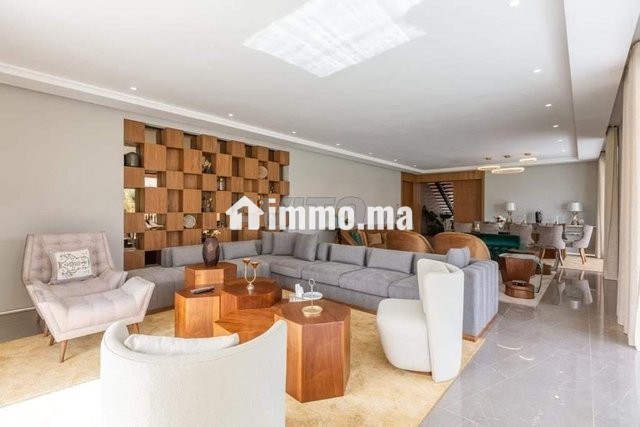 villa-de-luxe-4-suites-a-location-vacances-big-3