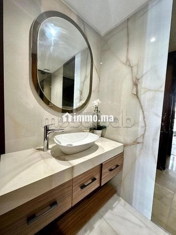 APPARTEMENT MEUBLÉ ÉTAGE ÉLEVÉ À LOUER À CFC - Location Immobilier - Casablanca - photo 5
