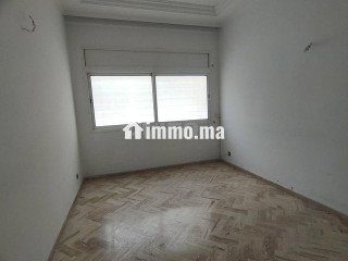 Appartement bureau sur Hassan rabat - Bureau à louer - Rabat