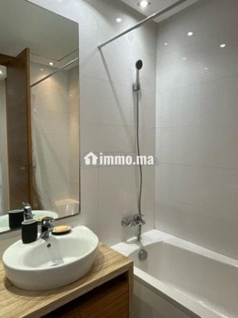 magnifique-studio-meuble-a-louer-big-5