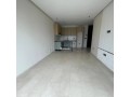 tres-beau-studio-vide-neuf-jamais-habite-a-louer-oasis-small-2