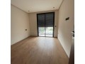 tres-beau-studio-vide-neuf-jamais-habite-a-louer-oasis-small-5