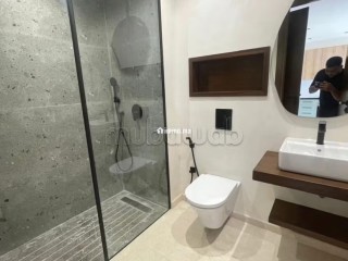 Tres beau studio vide neuf jamais habité à louer oasis - Appartement à louer - Casablanca