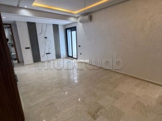 studio-vide-a-louer-55-m2-a-casablanca