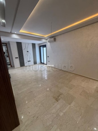 studio-vide-a-louer-55-m2-a-casablanca-big-0