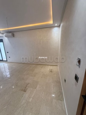 studio-vide-a-louer-55-m2-a-casablanca-big-1