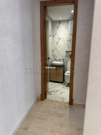 studio-vide-a-louer-55-m2-a-casablanca-big-8