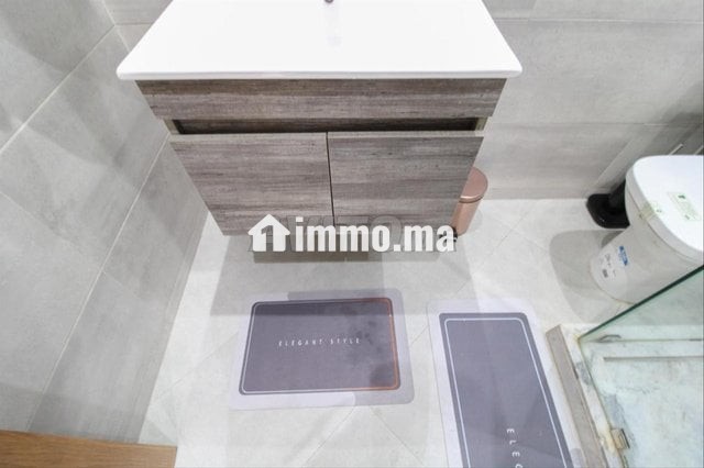 location-studio-meuble-moderne-neuf-a-riviera-big-9