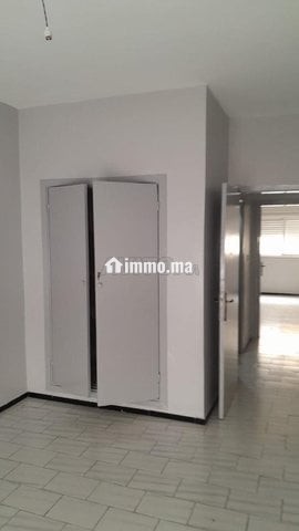 Apt Propre/Sécurisé 2ème étage/Bd Roudani/Palmier - Location Immobilier - Casablanca - photo 8