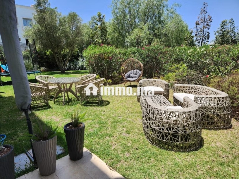 Superbe Appartement en Rez de Jardin de 170 m² - Vente Immobilier - Autre - photo 1