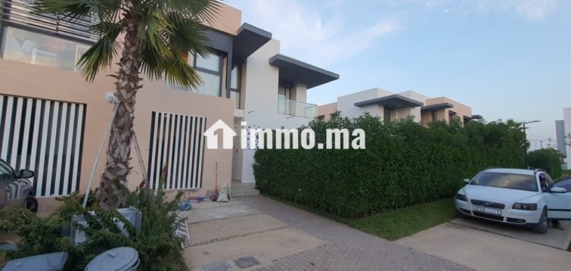 magnifique-villa-a-vendre-a-dar-bouazza-surface-de-160-m2-bien-meuble-big-6