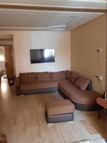 superbe-appartement-a-vendre-a-sala-el-jadida-2-grandes-pieces-antenne-parabolique-et-securite-big-0