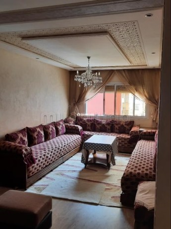 superbe-appartement-a-vendre-a-sala-el-jadida-2-grandes-pieces-antenne-parabolique-et-securite-big-1