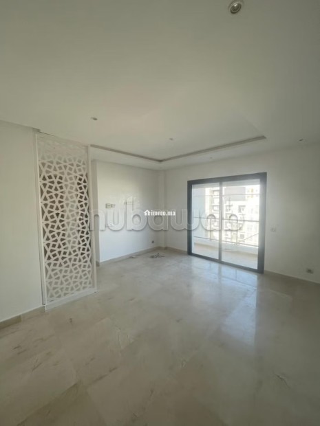 Superbe appartement avec vue sur piscine et jardin ‍️ - Location Immobilier - Rabat - photo 3