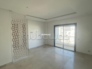 Superbe appartement avec vue sur piscine et jardin ‍️ - Appartement à louer - Rabat