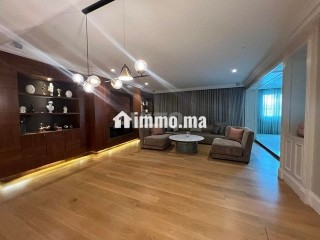appartement-a-louer-220-m2-a-casablanca
