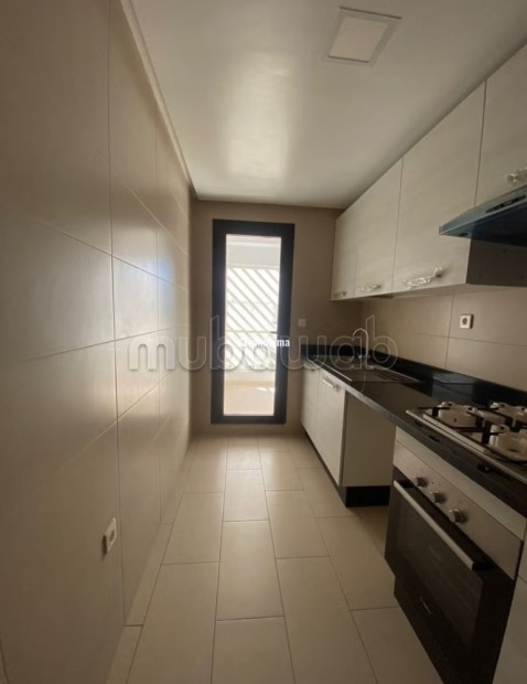 Bel appartement vide - Location Immobilier - Casablanca - photo 4