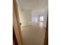 bel-appartement-vide-small-2