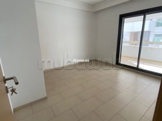 Bel appartement vide - Appartement à louer - Casablanca