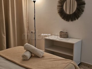 Location saisonnière à Bab Sbaa. 2 pièces. Piscine et air conditionné - Appartement à vendre - Essaouira