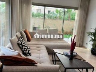 Bel appartement meublé a cfc - Appartement à louer - Casablanca