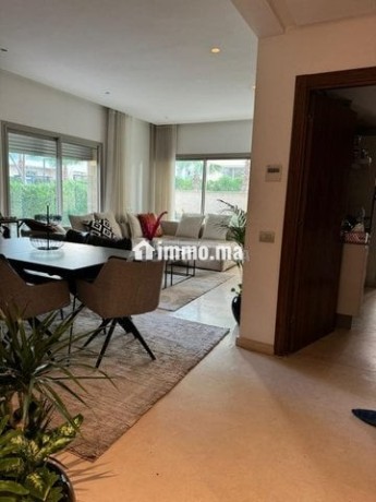 bel-appartement-meuble-a-cfc-big-10