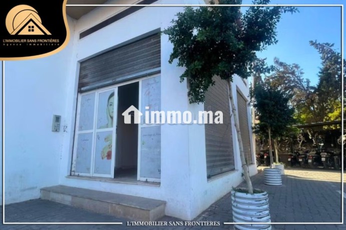 local-73-m2-a-vendre-les-portes-de-marrakech-big-0