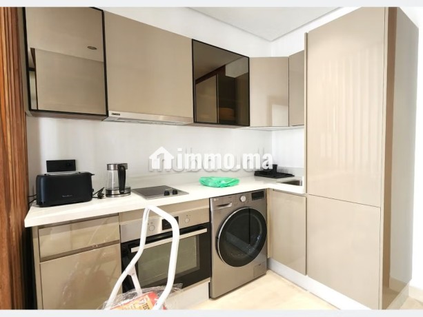 studio-neuf-meuble-42m2-2e-etg-garage-princesses-big-3