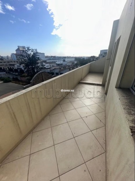 Très beau studio en location - Location Immobilier - Casablanca - photo 1