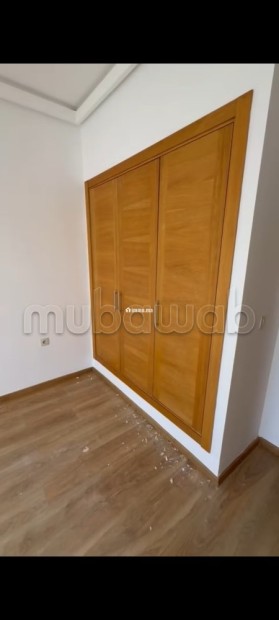 Superbe appartement à louer à Sidi Maarouf. 4 pièces. Service de concierge, cheminée - Location Immobilier - Casablanca - photo 4
