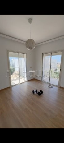 superbe-appartement-a-louer-a-sidi-maarouf-4-pieces-service-de-concierge-cheminee-big-0